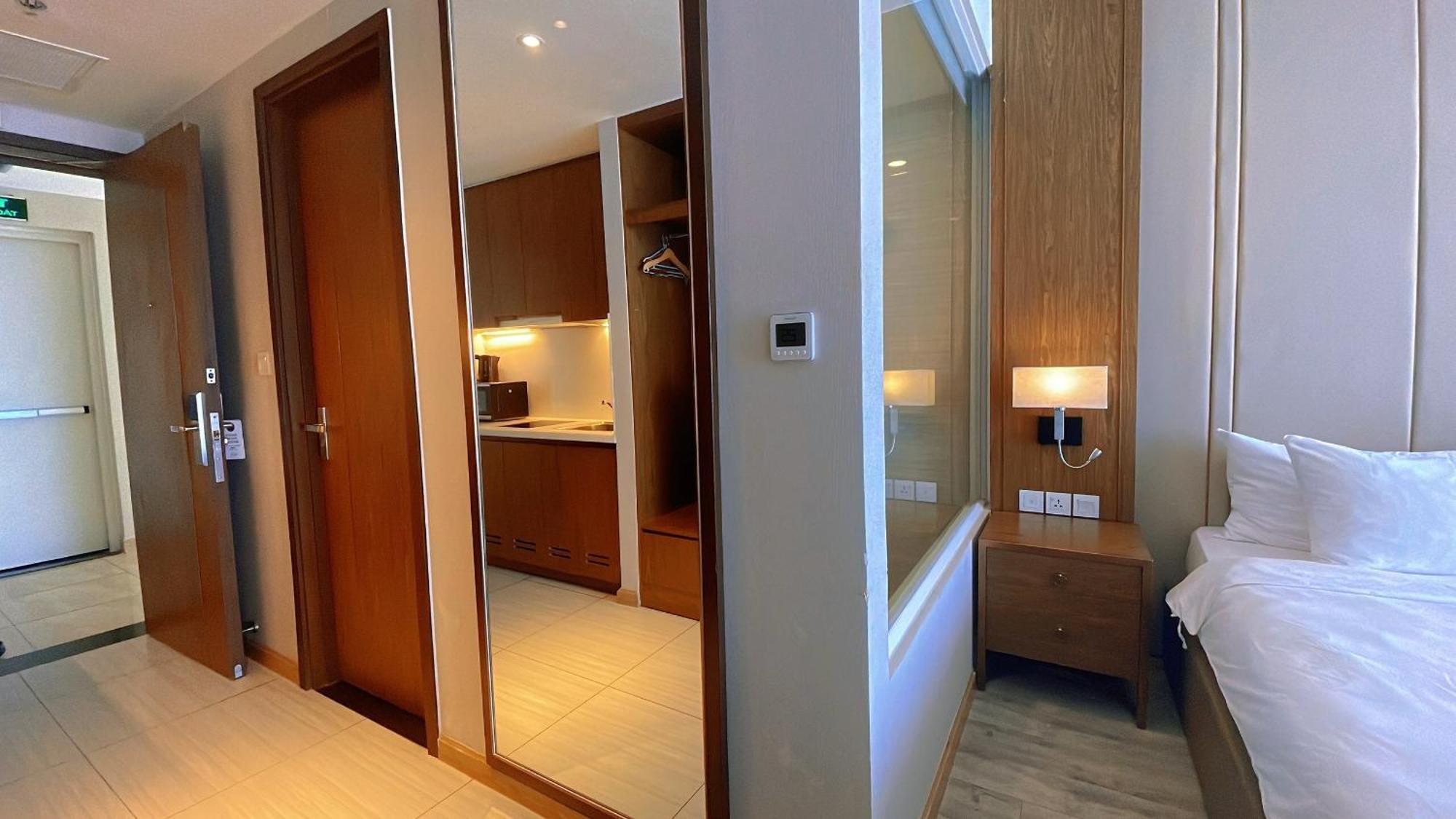 Panorama Ocean View Luxury Apartment Нячанг Экстерьер фото