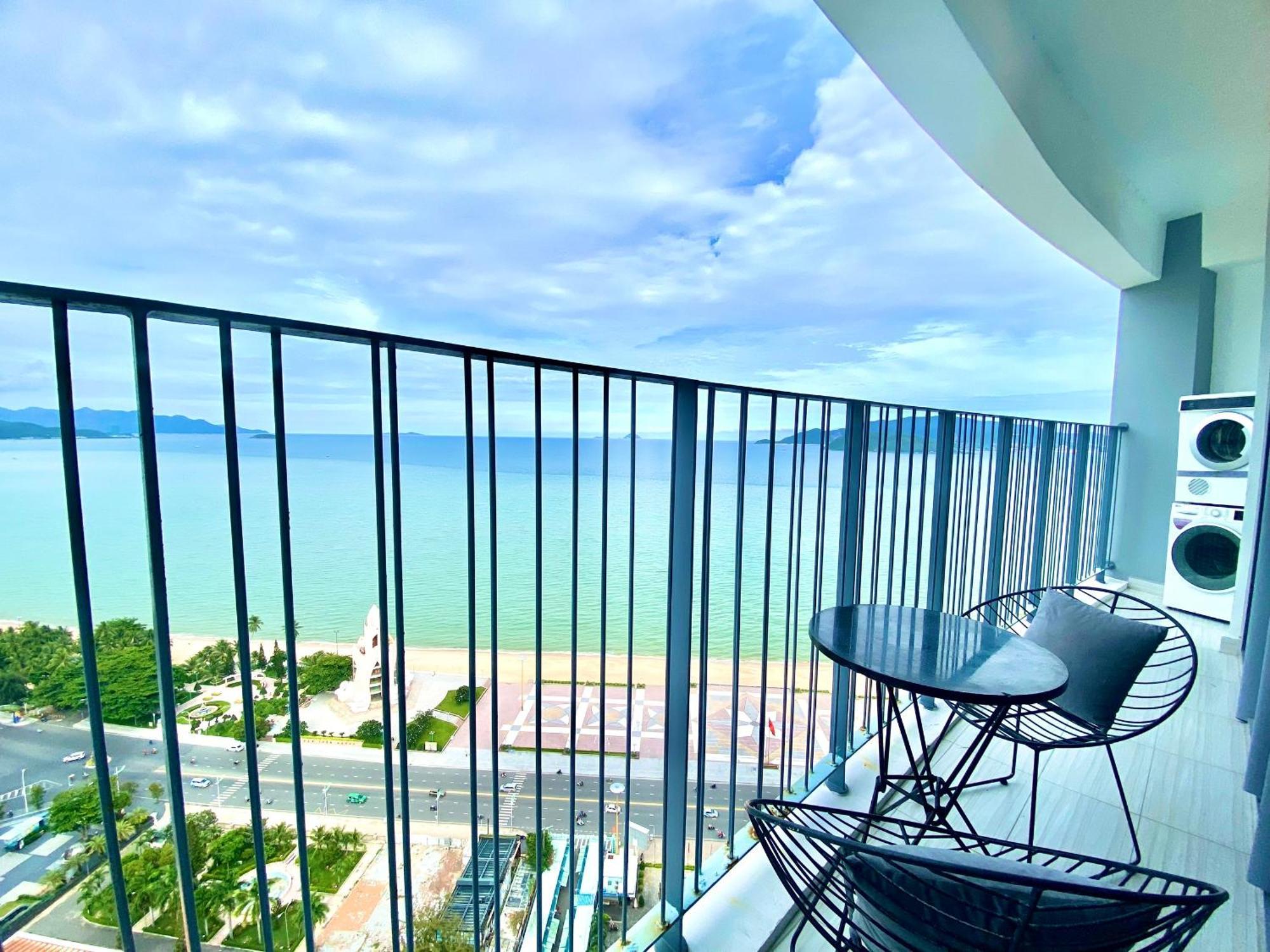Panorama Ocean View Luxury Apartment Нячанг Экстерьер фото